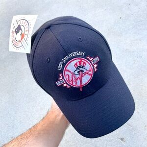 New York Yankees 100th Anniversary MLB Genuine Merch Navy Blue Hat Deadstock NWT